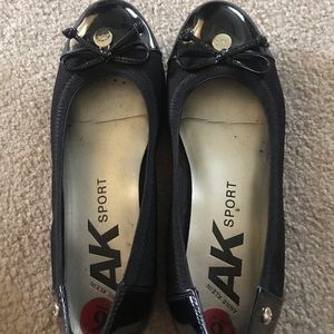 Ann Klein Sport ballet flats
